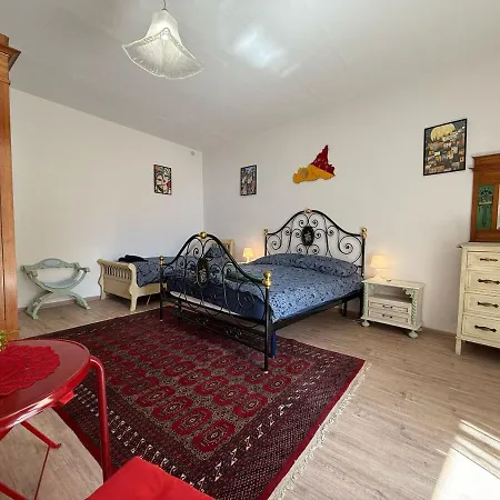 Casa Di Paolo Apartment